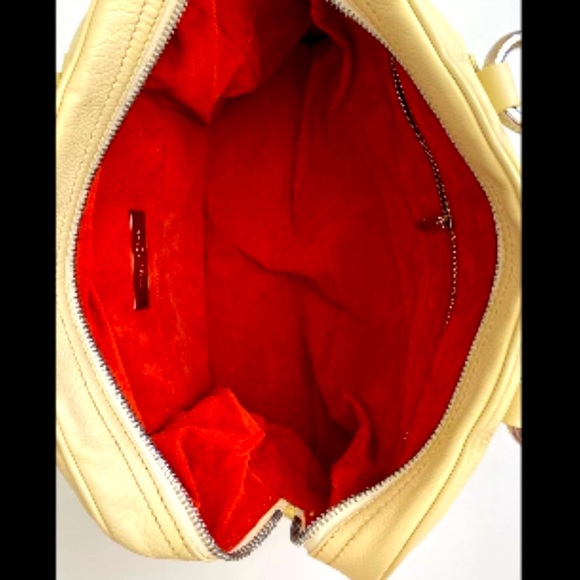 Marc Jacobs Venetia Handbag in Tapioca Yellow - Picture 6 of 12